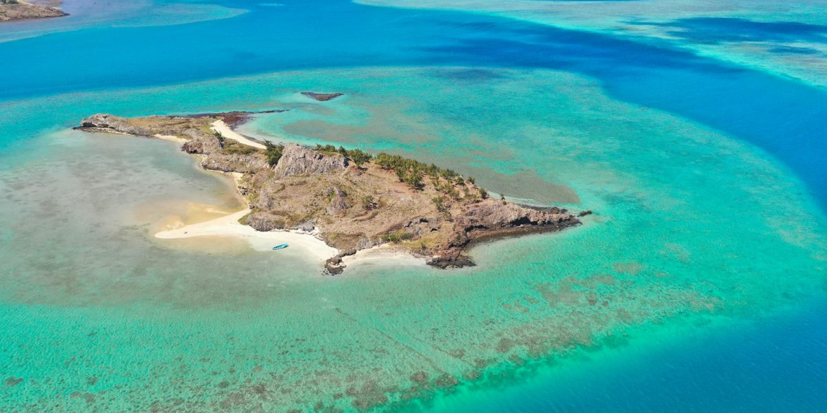 Carte de Nosy Be : Plan touristique et géographique de l'île